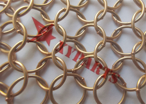 1.5x18mm Chainmail Ring Metal Mesh Curtain Gold Kleur voor Binnenlandse de Bouwdecoratie